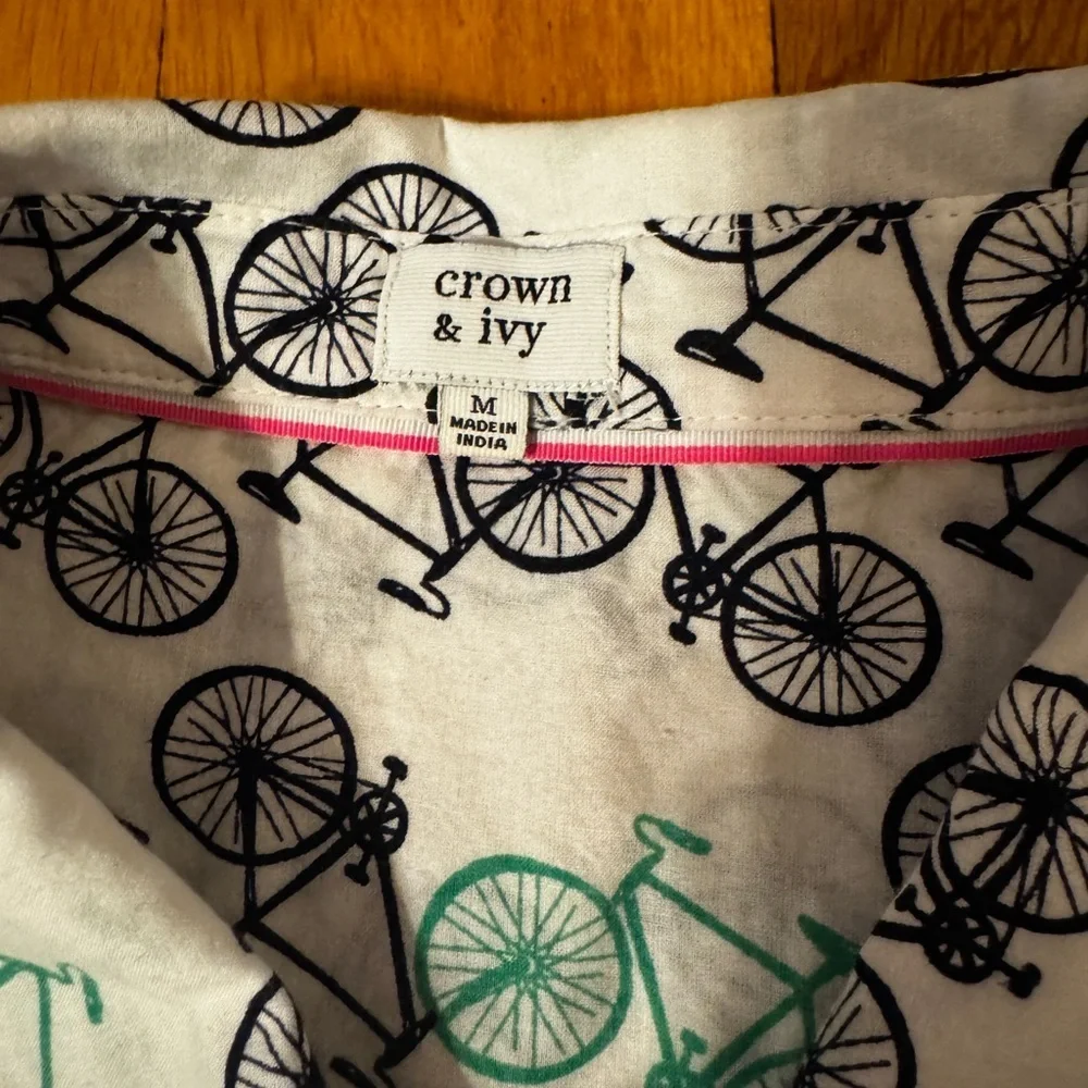Bicycle 🚲 printed button up - Picture 5 of 6